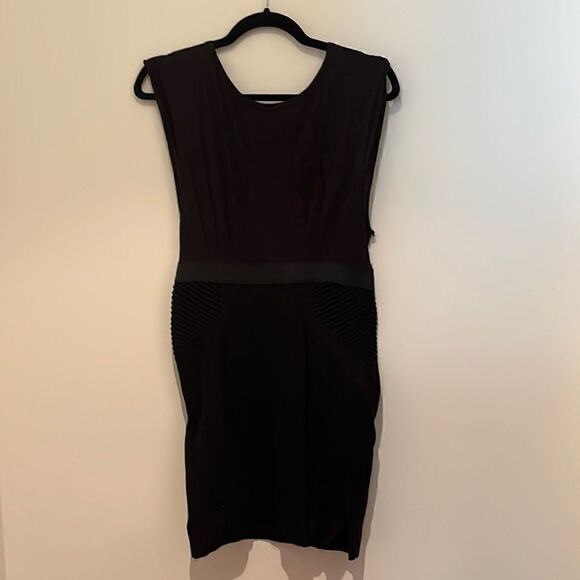 Free People size medium black t shirt dress with front pocket - Picture 1 of 7